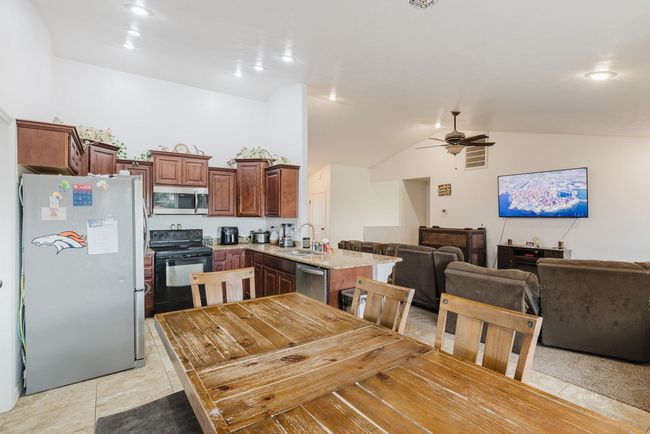 123 Agate Dr, House other with 3 bedrooms, 2 bathrooms and null parking in Spring Creek NV | Image 18