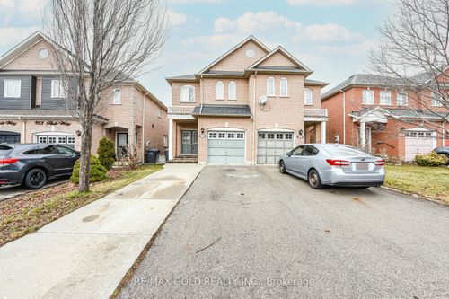 949 Flute Way, Mississauga, ON, L5W1S7 | Card Image