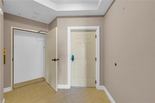 apt-1802-2745 1st St, Fort Myers, FL, 33916-1875 | Card Image