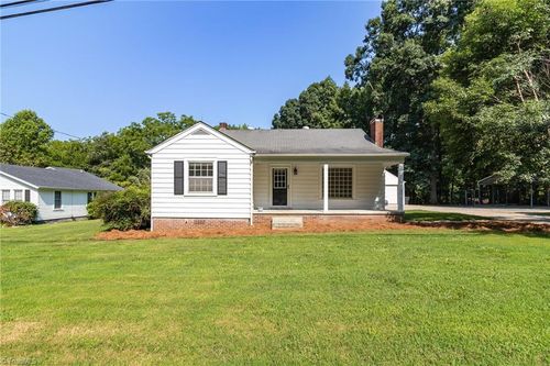 1106 Mack Rd, Asheboro, NC, 27205-1074 | Card Image