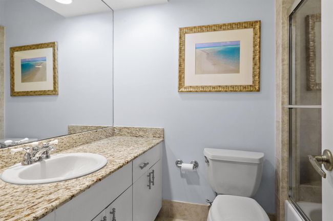 111 Ocean Dunes Cir, Condo with 2 bedrooms, 3 bathrooms and null parking in Jupiter FL | Image 14