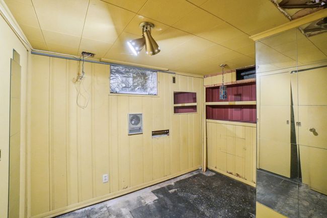2155 Avondale St, House other with 3 bedrooms, 3 bathrooms and null parking in Sylvan Lake MI | Image 30