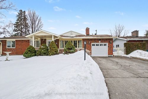 50 Higwood Dr, Nepean, ON, K2E5L1 | Card Image