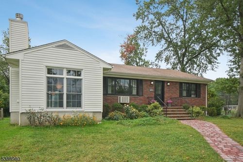 519 3rd Ave, Garwood, NJ, 07027-1028 | Card Image