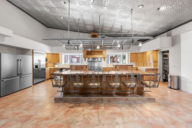 Kitchen | Image 4