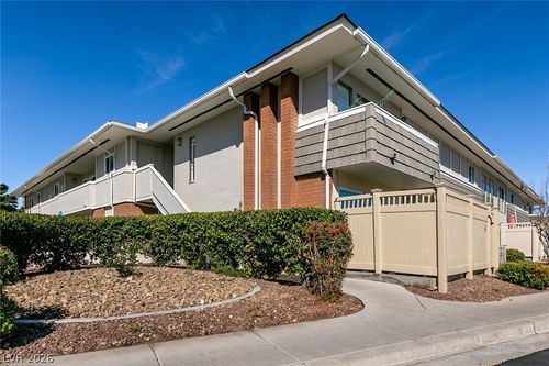 4008-2838 Geary Pl, Las Vegas, NV, 89109-0193 | Card Image