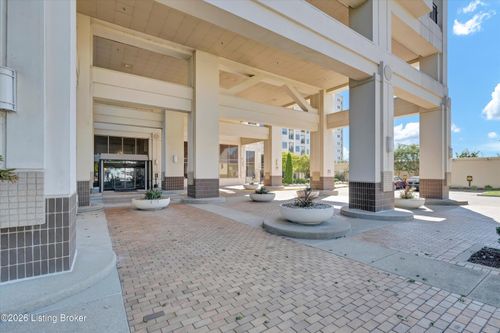 701-1 Riverpointe Plz, Jeffersonville, IN, 47130-3210 | Card Image