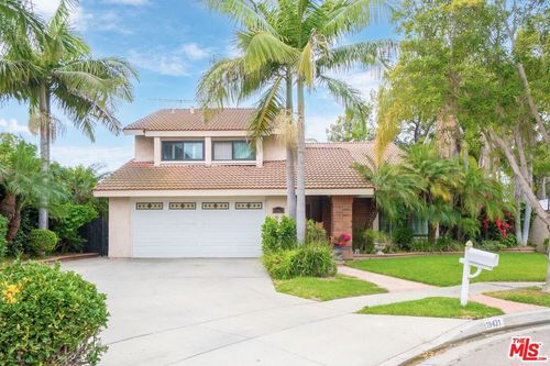 19421 Hallmark Ln, Cerritos, CA, 90703-6840 | Card Image