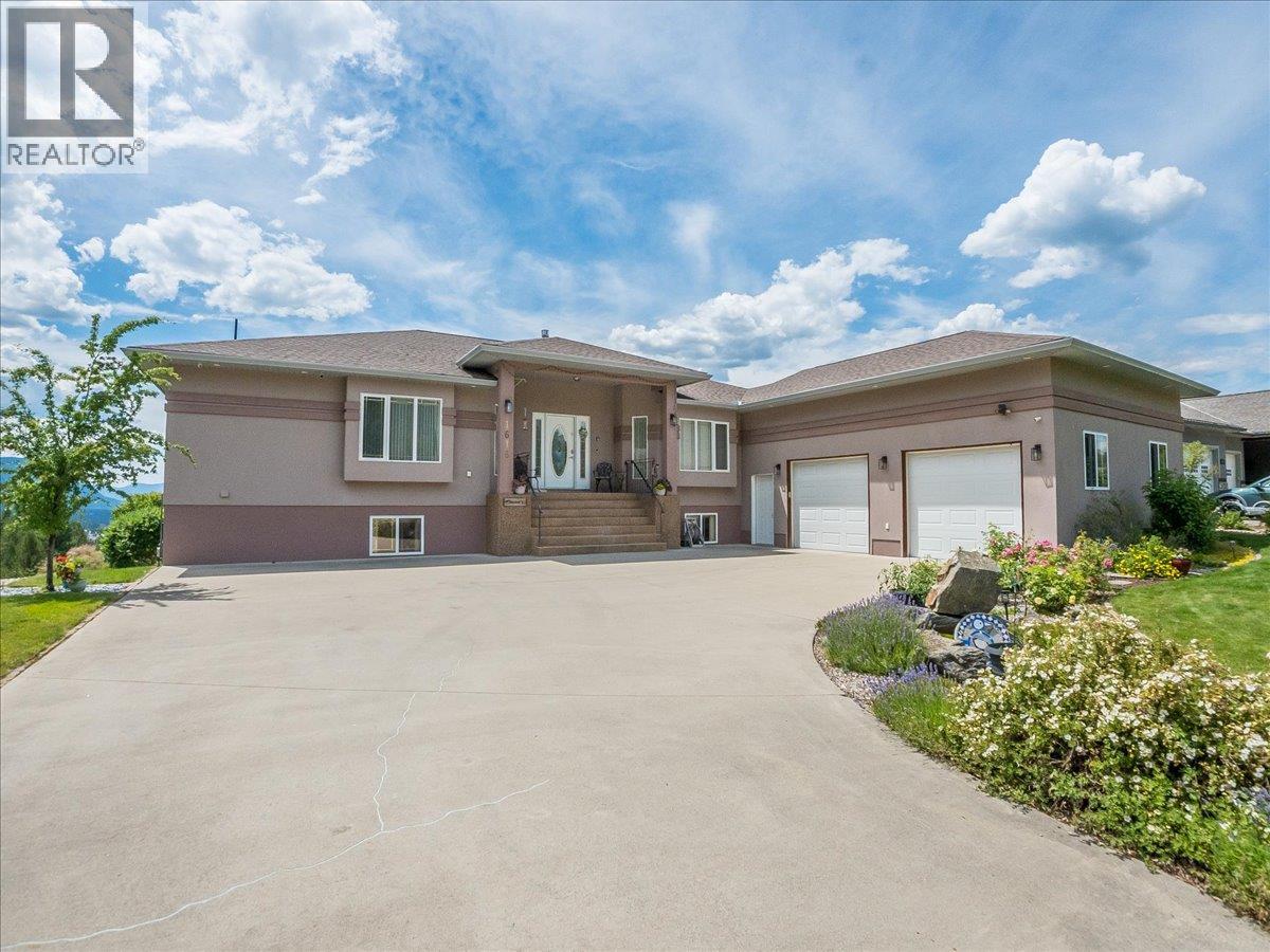Residential in Castlegar