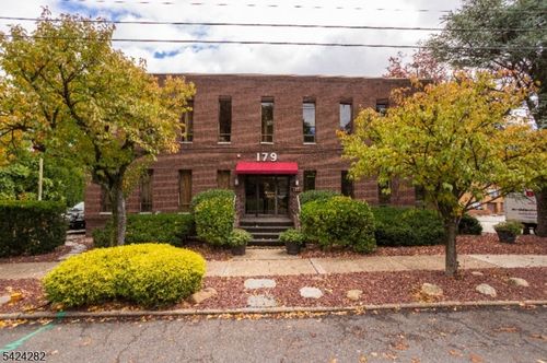 179 S Maple Ave, Ridgewood, NJ, 07450-4541 | Card Image