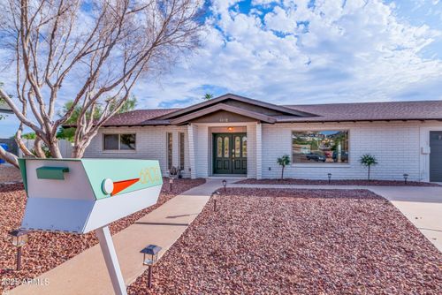 6802 N 22nd Pl, Phoenix, AZ, 85016-1146 | Card Image