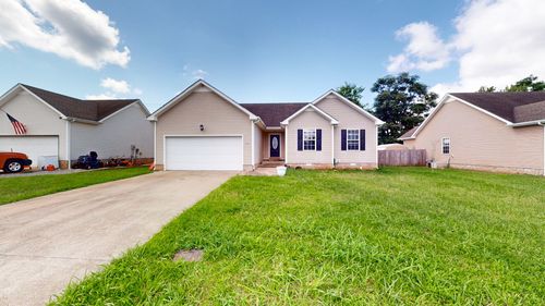 1310 Loren Cir, Clarksville, TN, 37042-4947 | Card Image