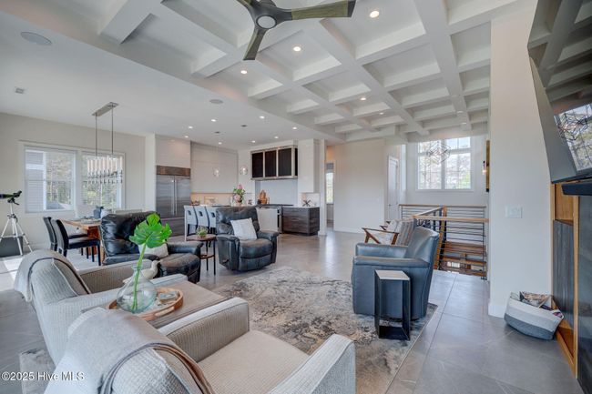 Living Room | Image 26
