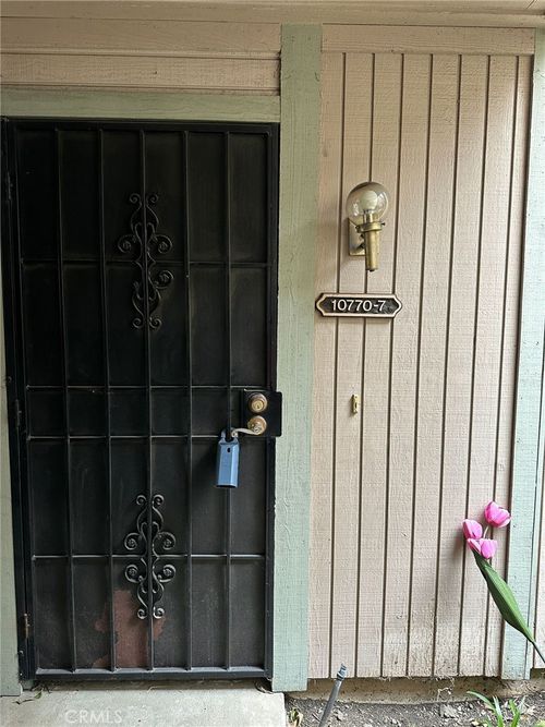 unit-7-10770 Woodley Ave, Granada Hills, CA, 91344-5367 | Card Image