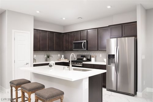 485 Ylang Pl, Henderson, NV, 89015-7535 | Card Image