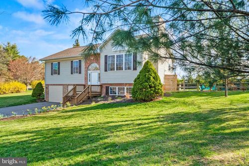 3251 Lanier Ln, MC GAHEYSVILLE, VA, 22840-2016 | Card Image