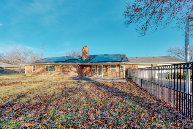 510 S Irick St, House other with 4 bedrooms, 3 bathrooms and null parking in Pilot Point TX | Image 20