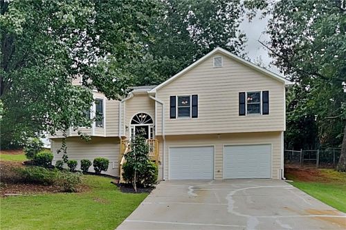 77 Breckenridge Dr, Powder Springs, GA, 30127-6701 | Card Image