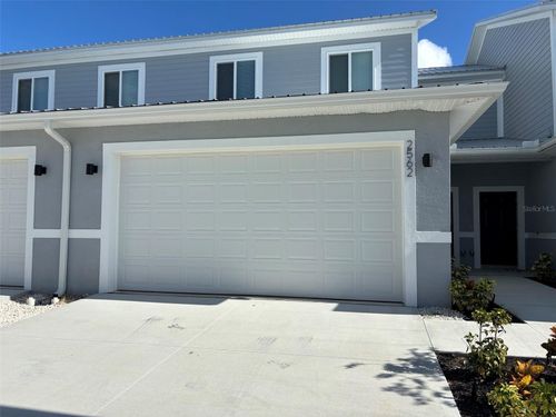2562 Pine Pl, Winter Haven, FL, 33881-1362 | Card Image