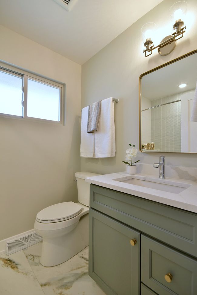 850 S Parkside Ave, House other with 3 bedrooms, 3 bathrooms and 2 parking in Elmhurst IL | Image 24