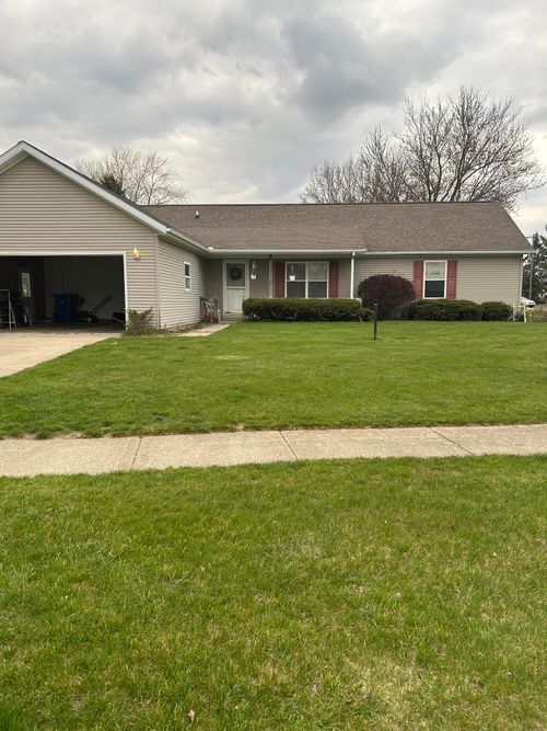 4 Grady Ct, Coldwater, MI, 49036-1596 | Card Image
