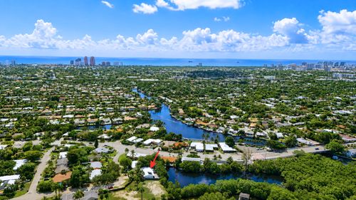 1400 Ne 21st St, Wilton Manors, FL, 33305-2326 | Card Image