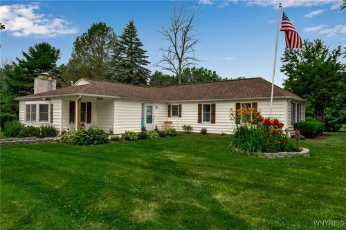 2610 Coomer Rd, Newfane, NY, 14108 | Card Image