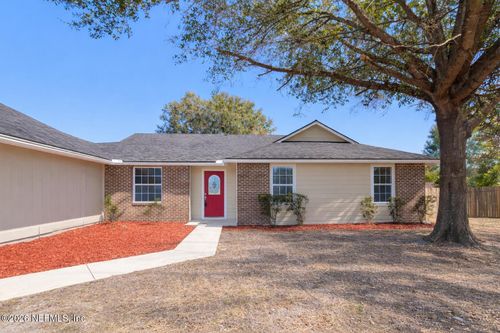 8421 Gatepost Ct, Jacksonville, FL, 32244-7402 | Card Image