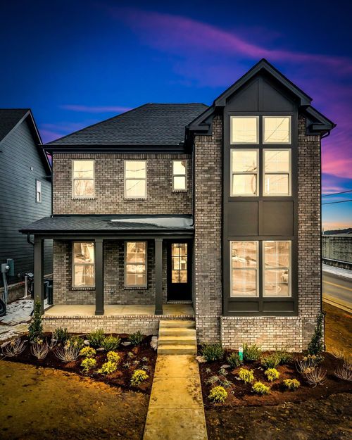 500 Eastboro Dr, Nashville, TN, 37209-1838 | Card Image