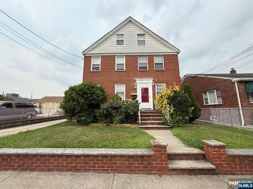 6 Wesley Pl, North Arlington, NJ, 07031-6010 | Card Image