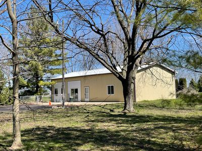 3920 E 2601st Road, House other with 3 bedrooms, 2 bathrooms and 10 parking in Sheridan IL | Image 2