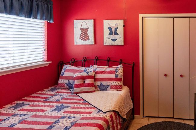 712 Birch Hollow Dr, House other with 4 bedrooms, 2 bathrooms and 1 parking in Somerville TX | Image 18