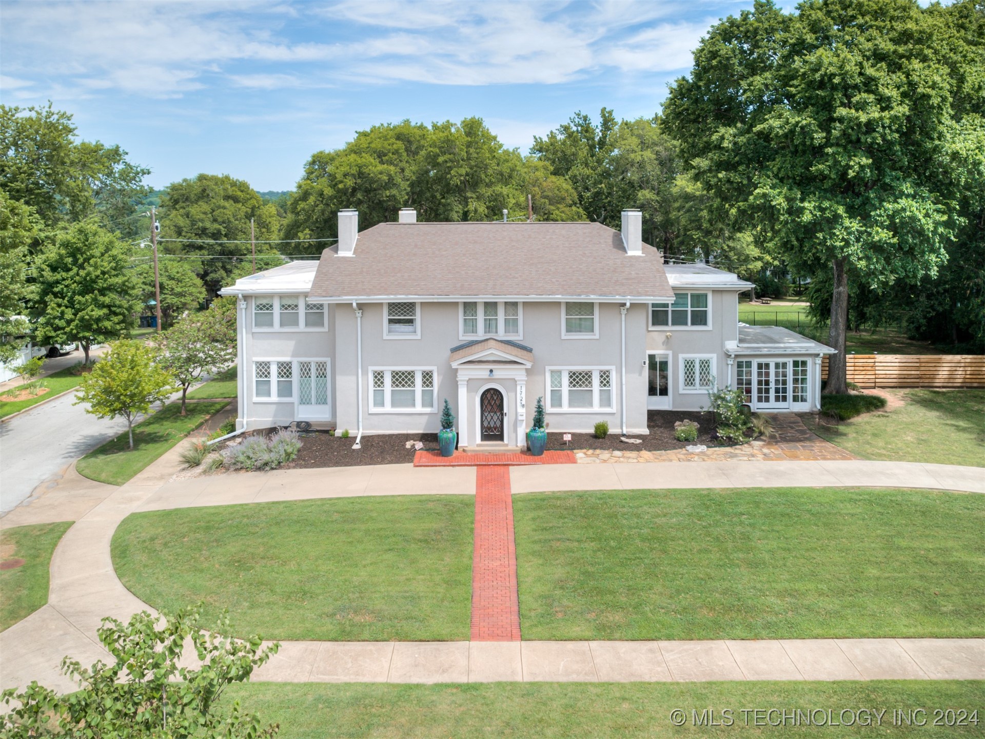 Easton St, Tulsa, OK 74127