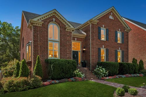 203 Kensington Park, Nashville, TN, 37215-2445 | Card Image