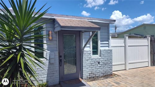 b-2793 Shawnee Rd, West Palm Beach, FL, 33406-5943 | Card Image