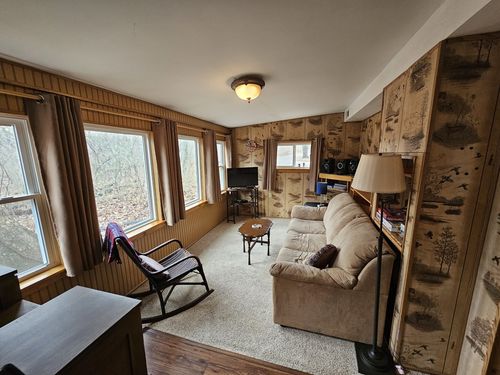 13751 N Condor Ln, Bluford, IL, 62814-4212 | Card Image