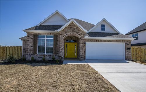 1900 W Broadway Pl, Rogers, AR, 72758-6061 | Card Image