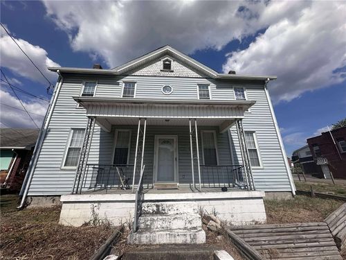 164 E Main St, Worthington, PA, 16262-1005 | Card Image