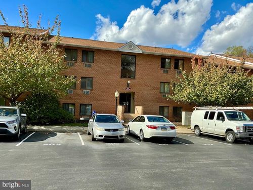 h-17-500 Campbell Cir, DOWNINGTOWN, PA, 19335-3232 | Card Image