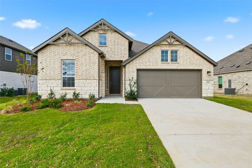 565 Pebble Dr, Waxahachie, TX, 75167-4891 | Card Image