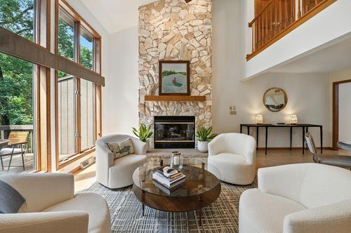 3826 Nagawicka Shores Drive Drive, Delafield, WI, 53029 | Card Image
