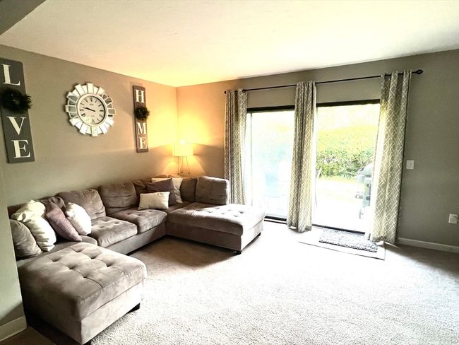 15 - 15 Cobblestone Ln, Condo with 2 bedrooms, 2 bathrooms and 2 parking in Worcester MA | Image 11