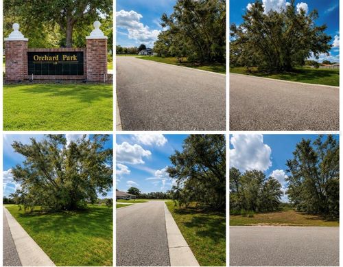 9925 Reindeer Ct, SPRING HILL, FL, 34608-7302 | Card Image