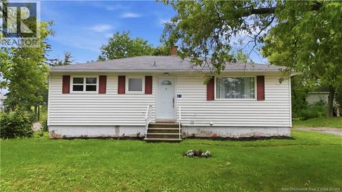 41 Highlandview Rd, Moncton, NB, E1A2L1 | Card Image