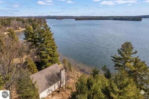 7-2414 Lake Drive, Traverse City, MI, 49685 | Card Image