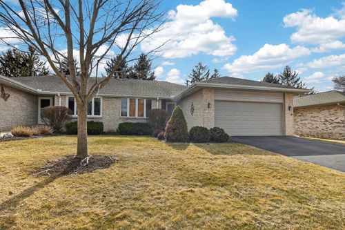 88b-6547 Stonehill Way, Rockford, IL, 61108-1569 | Card Image