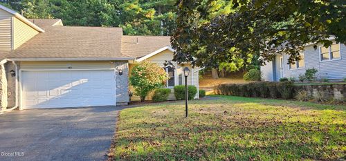 599 Highwood Cir, Albany, NY, 12203-5041 | Card Image