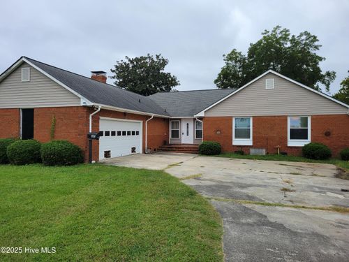 445 King St, Belhaven, NC, 27810-1209 | Card Image