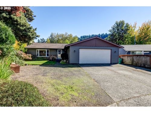 1421 Sw 6th Pl, Gresham, OR, 97080-6730 | Card Image