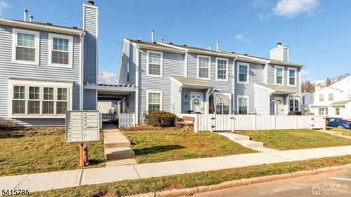 86 Almond Dr, Somerset, NJ, 08873-4225 | Card Image